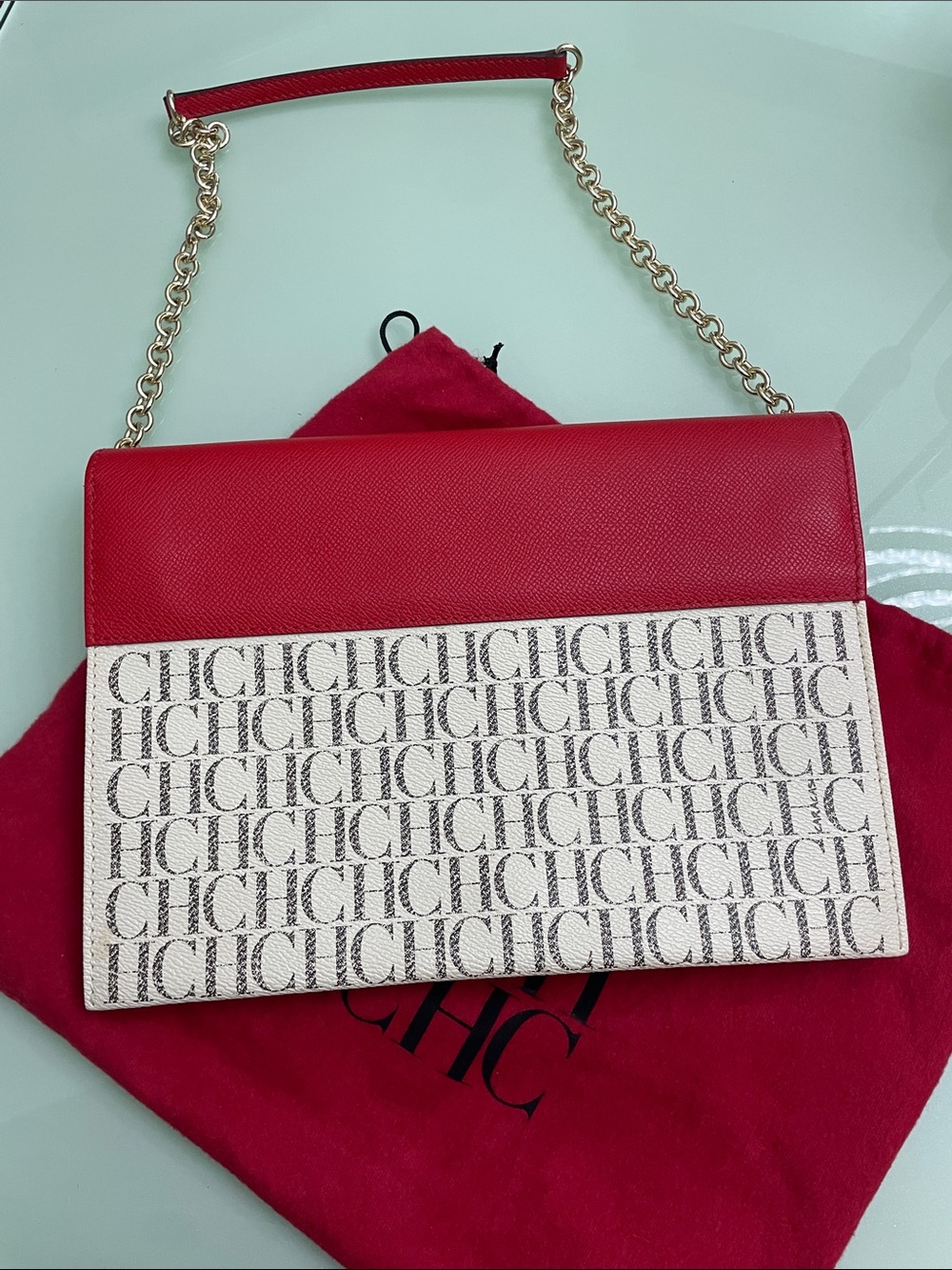 Carolina Herrera Leather Envelope Crossbody - Picture 5 of 8
